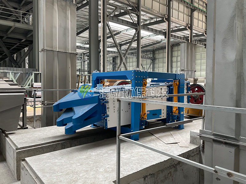 福建某項(xiàng)目（新材料）篩分現(xiàn)場(chǎng)