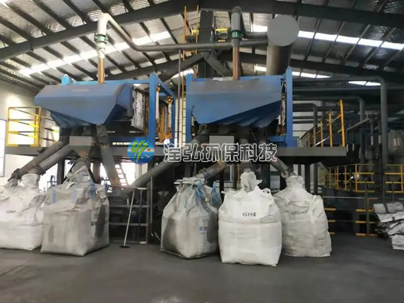 四川某項(xiàng)目（石英砂）篩分現(xiàn)場(chǎng)